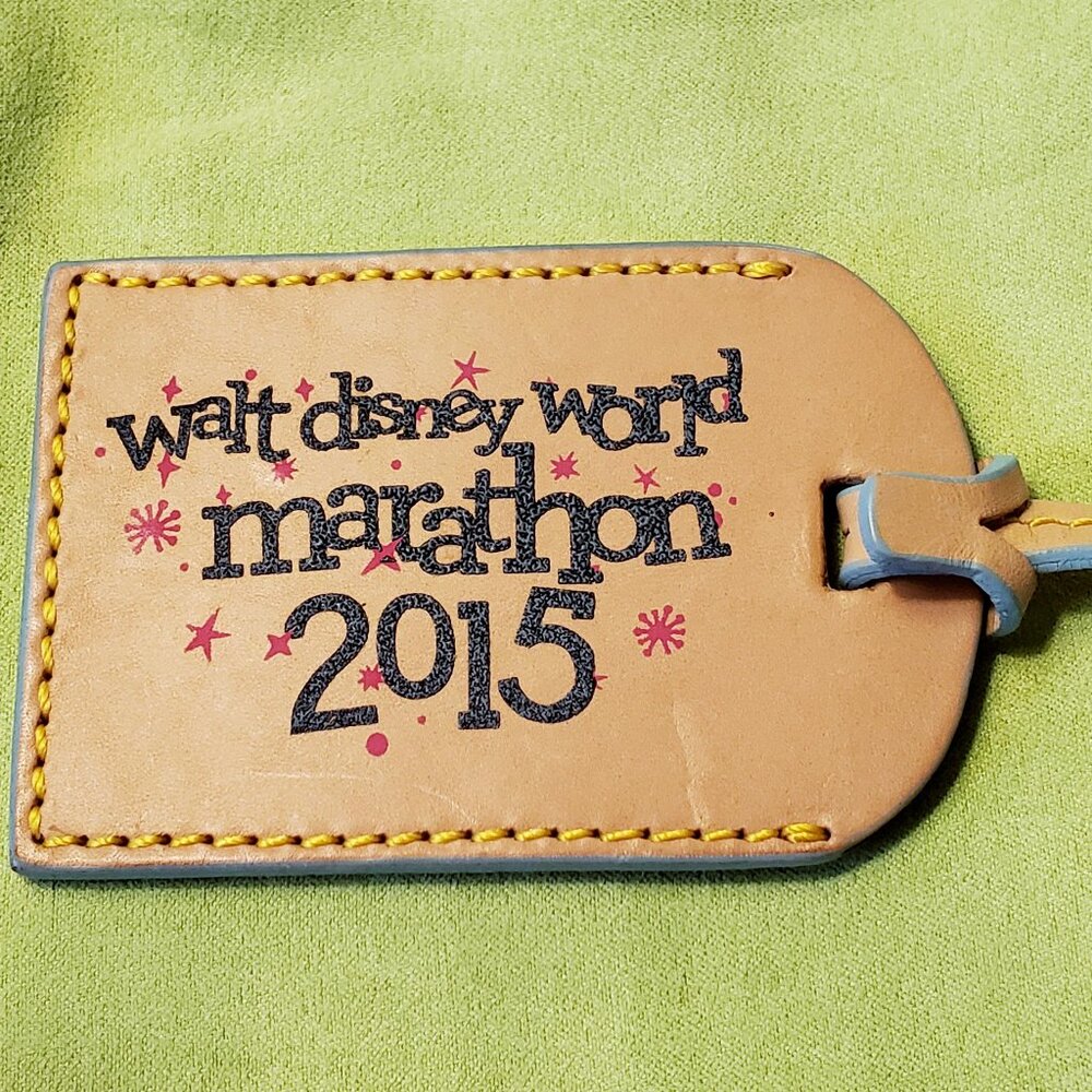 RARE (LARGE) Run Disney Dooney & Bourke WDW Marathon 2015 Leather Hang Tag